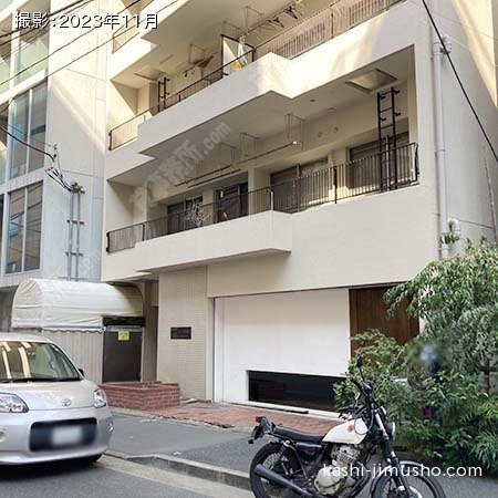 建物前面