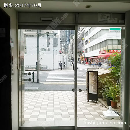 エントランス２