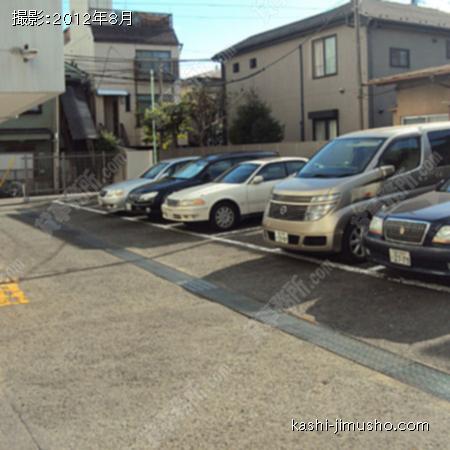 駐車場 