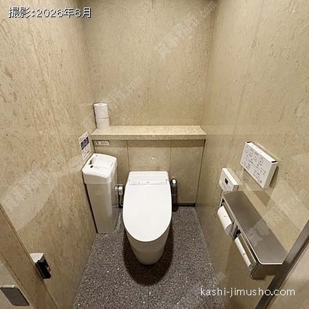 女性トイレ 女性トイレ