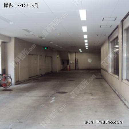  駐車場入口