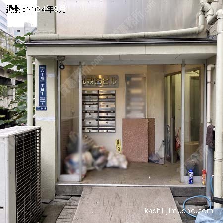建物入口