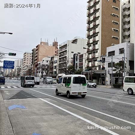 前面道路(永代通り）