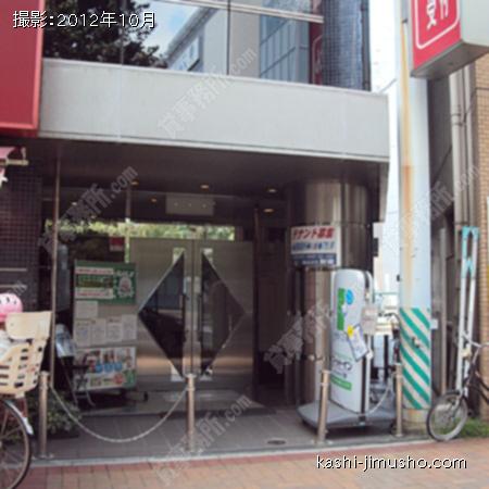  建物入口