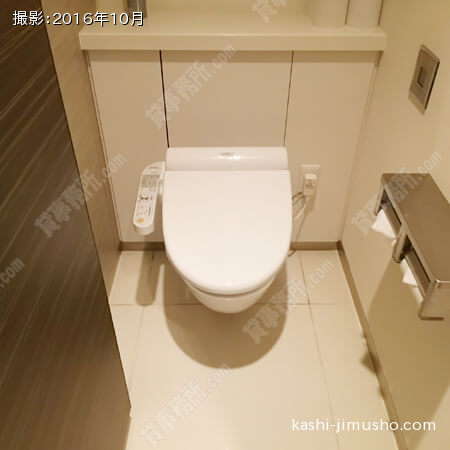 トイレ２