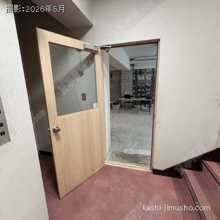 貸室入口 貸室入口