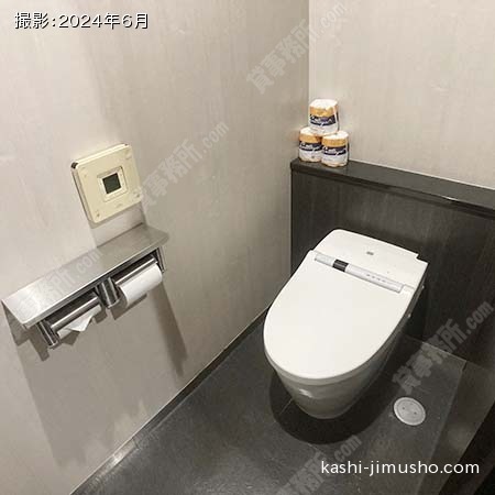 男性トイレ