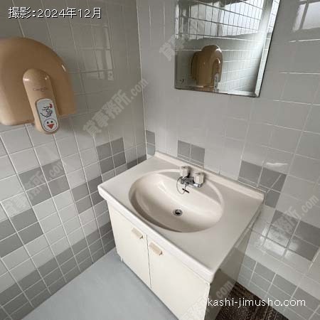 男性トイレ