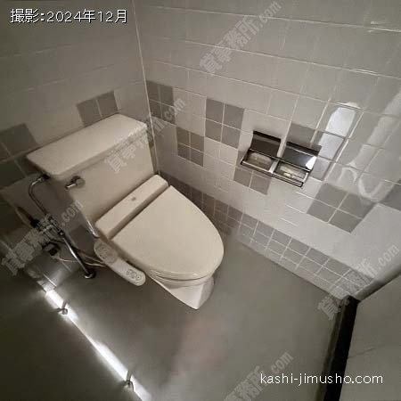 男性トイレ