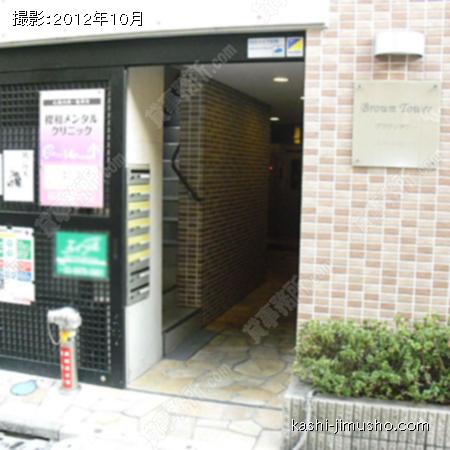  ビル入口