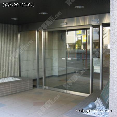  ビル入口