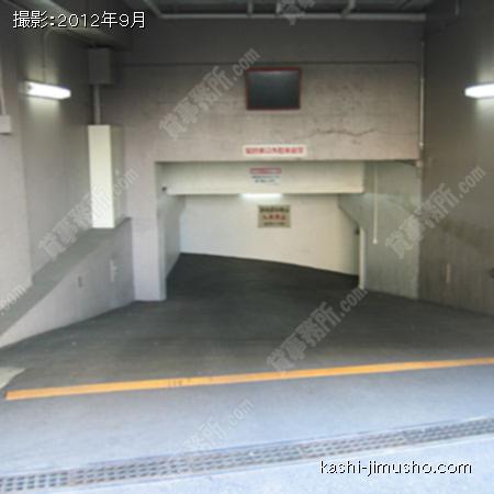 駐車場 