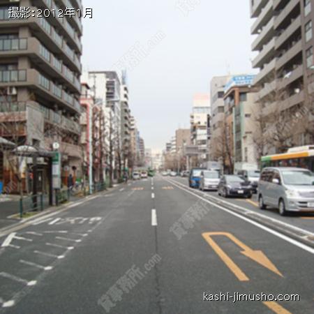前面道路　吉野通り 