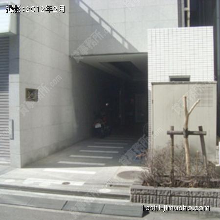  ビル入口