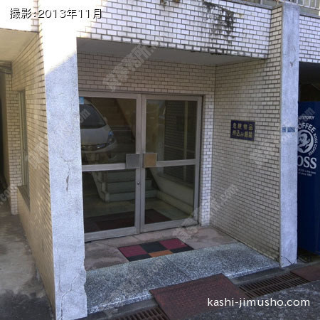 ビル入口