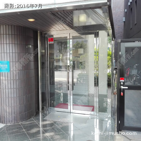 ビル入口
