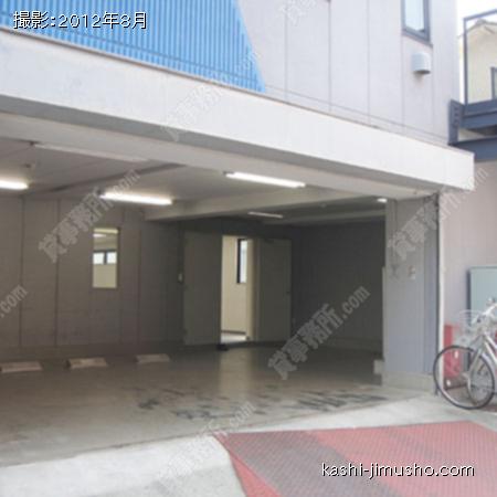 駐車場 