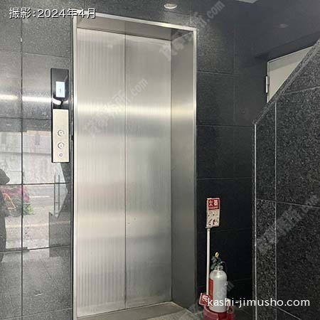 エレベーター
