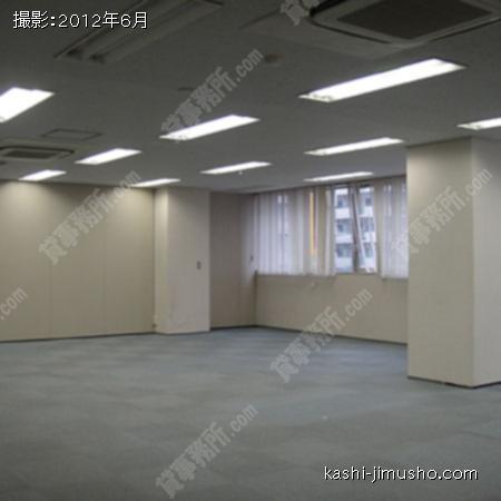 室内 