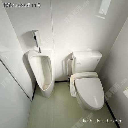 男性トイレ