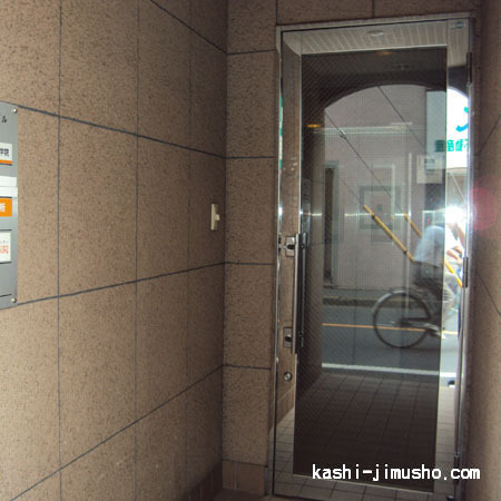  建物入口