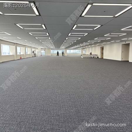 貸室内(24階301.85坪)