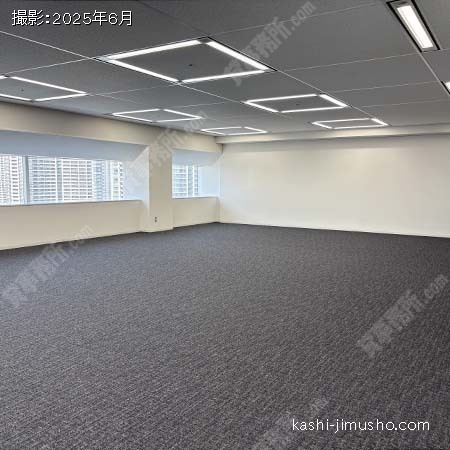 貸室内(24階301.85坪)
