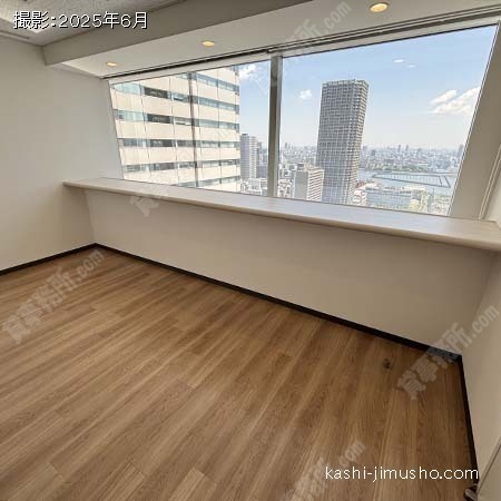 貸室内(24階301.85坪)