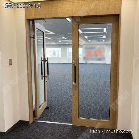 貸室入口 貸室入口