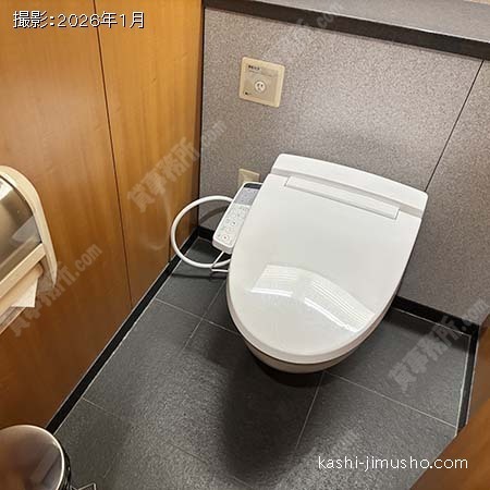 女性トイレ 女性トイレ