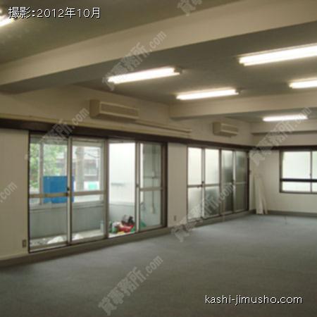  室内