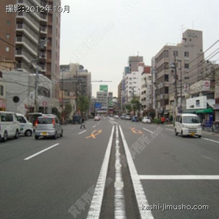 前面道路　道灌山通り 