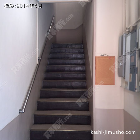 貸室アプローチ