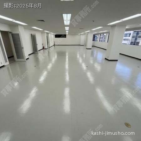 貸室内(8階)