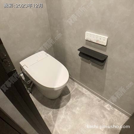 男性トイレ(7階）