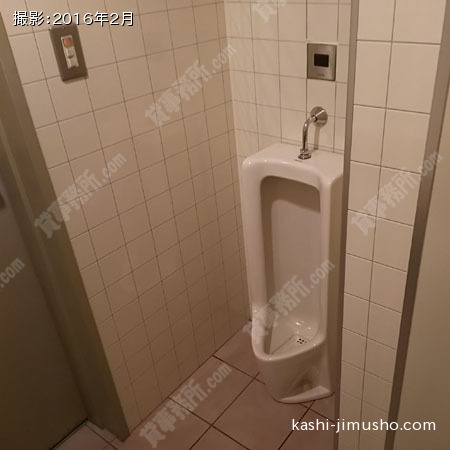 男性トイレ