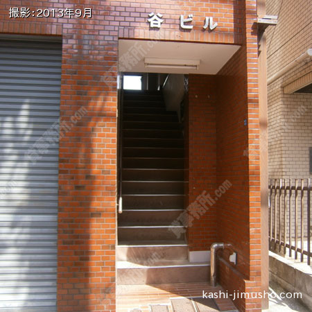 ビル入口