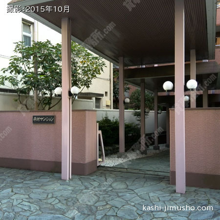 建物入口