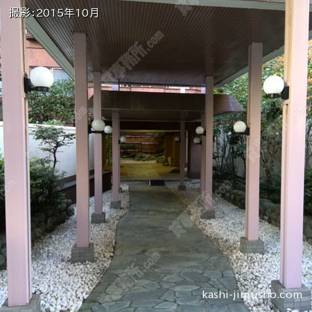 建物入口2