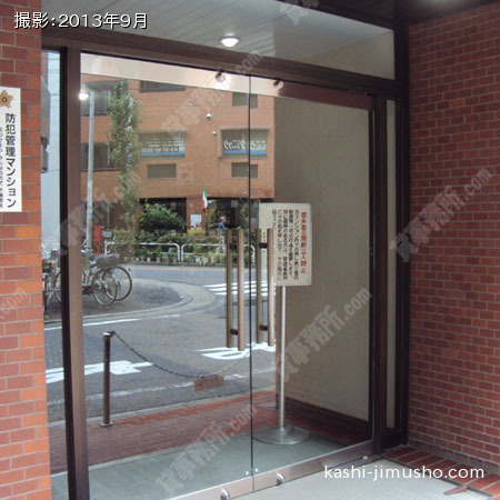 建物入口