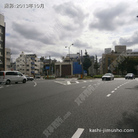 前面道路（白山通り）