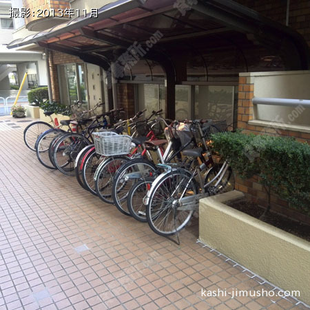 駐輪場 駐輪場