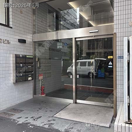 ビル入口