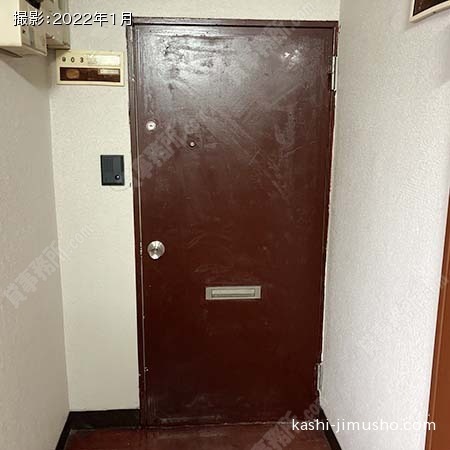 貸室入口