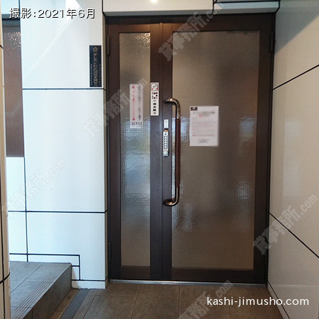 エレベーターホール入口