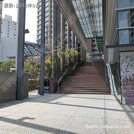 ビル入口