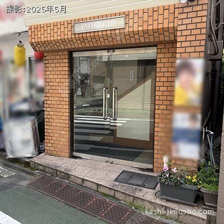 ビル入口