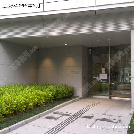 裏出入口