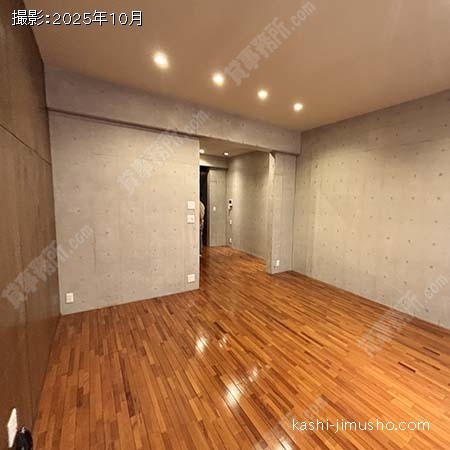 貸室内(2階）