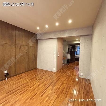 貸室内(2階）